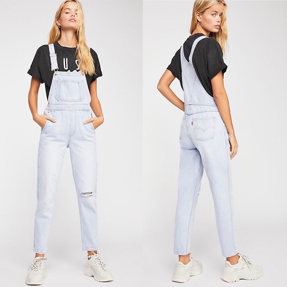 NWT Levi’s Mom Overalls - Size 29 - Picture 1 of 8